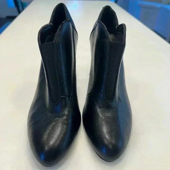 Adrianne Vittadini women’s high heel black leather ankle boots size 10 - Picture 1 of 11